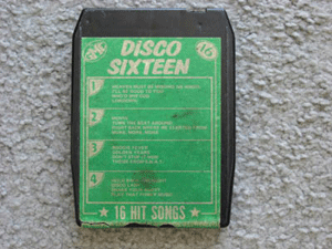 8-track-player02