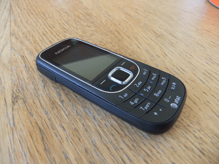 broken-cell-phone03