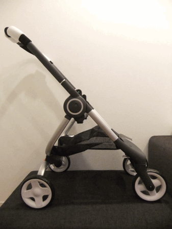 buy-stokke-scoot-stroller-black-melange-05