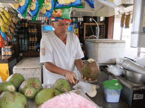 love-drink-coconut-water-02