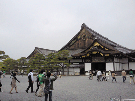 visit-nijo-castle-kyoto-02